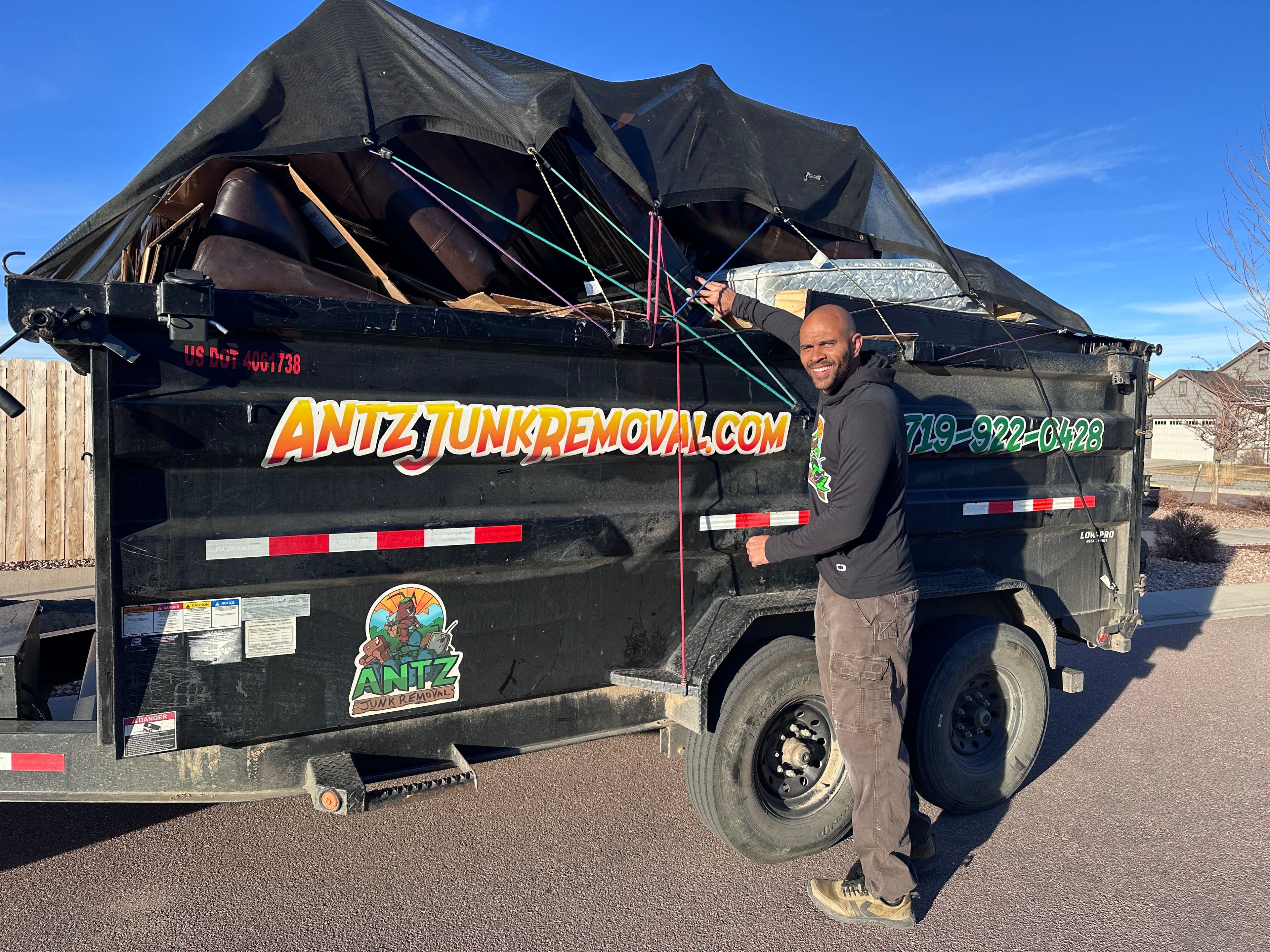 Project Clearing Clutter with Antz Junk Removal image