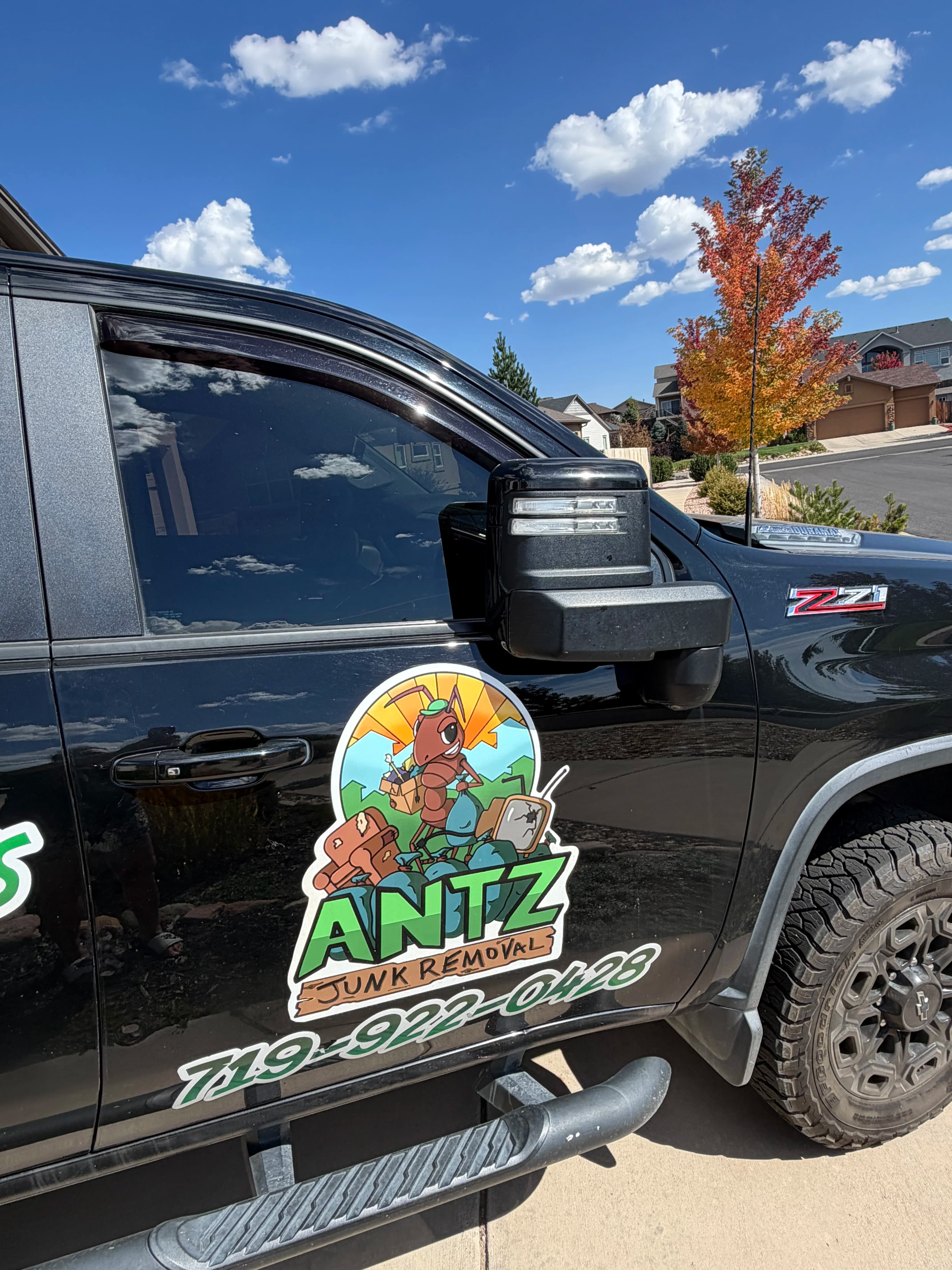 Project Fall Junk Removal and Cleanouts Made Easy image