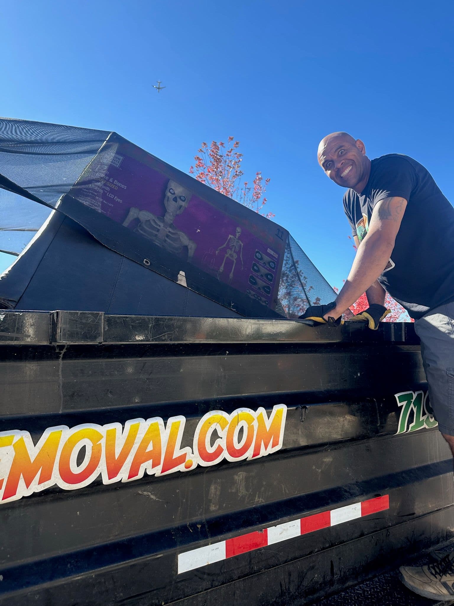 Project Clear Out the Clutter with Antz Junk Removal image