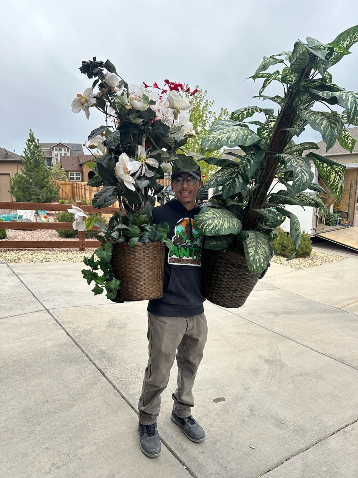 Project Efficient Junk Removal for Homes and Gardens image